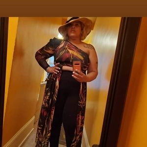 One sleeve train crop top